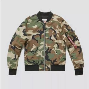 Alpha Industries L-2B DragonflyBlood Chit Jacket